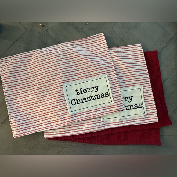 Christmas Placemats - Set of 4 - Picture 1 of 4
